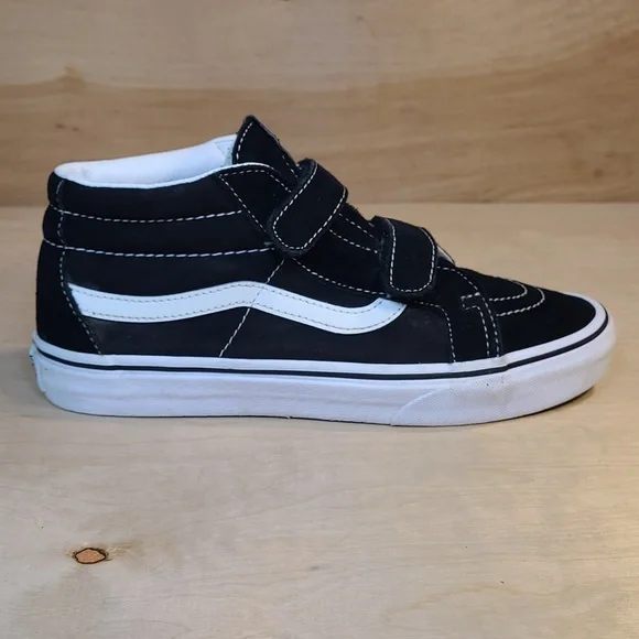 Vans Sk8-Mid Reissue V Black And True White Sneakers - Picture 1 of 9